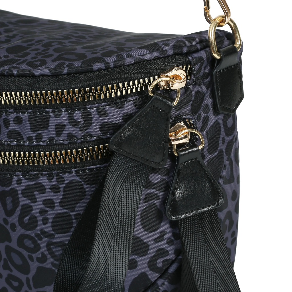 [v2] GoFree - Leopard Bum Bag 5
